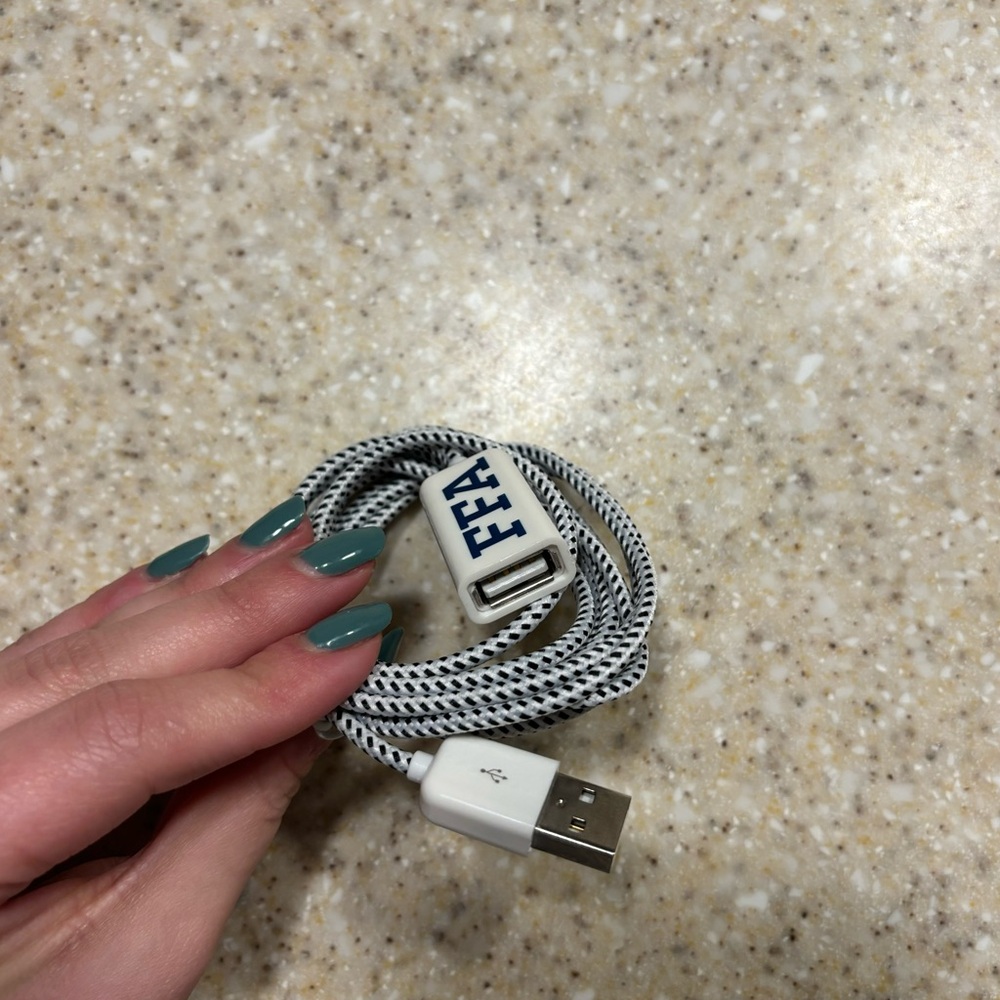 FFA Usb Data Transfer Cable - Picture 2 of 4
